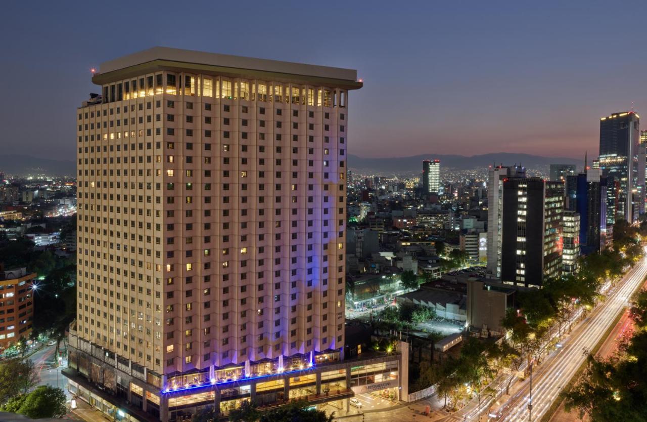 Fiesta Americana Reforma Kota Meksiko Bagian luar foto The hotel at night