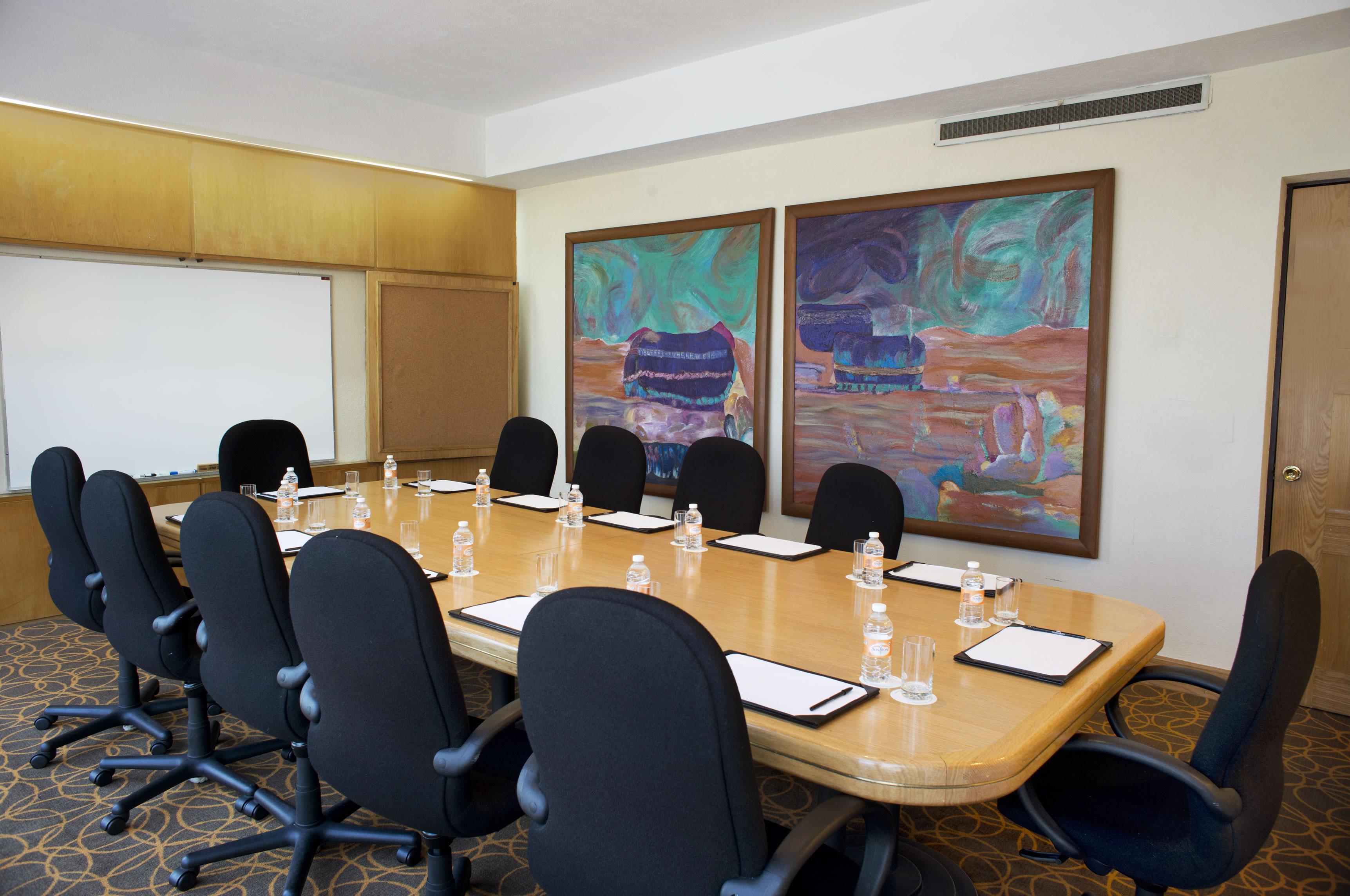 Fiesta Americana Reforma Kota Meksiko Bagian luar foto A typical boardroom